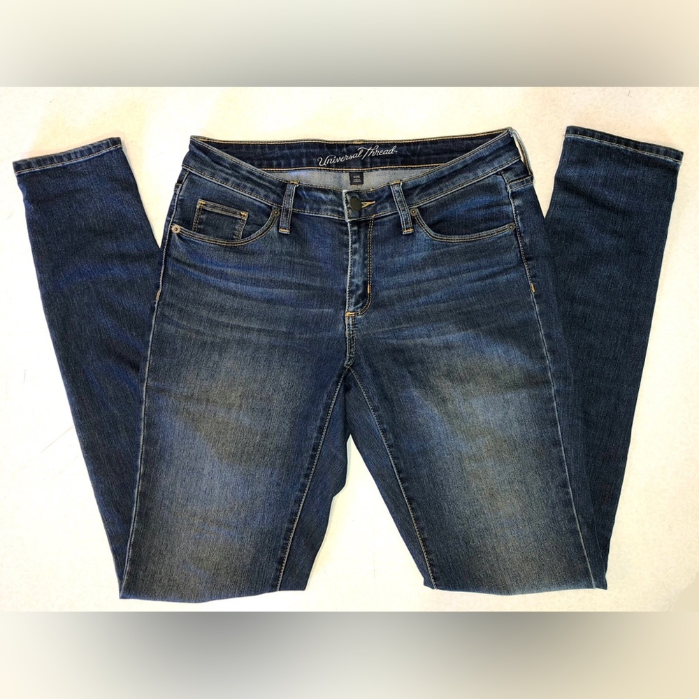 Universal Thread Dark Blue Skinny Jeans - True Size 8-10